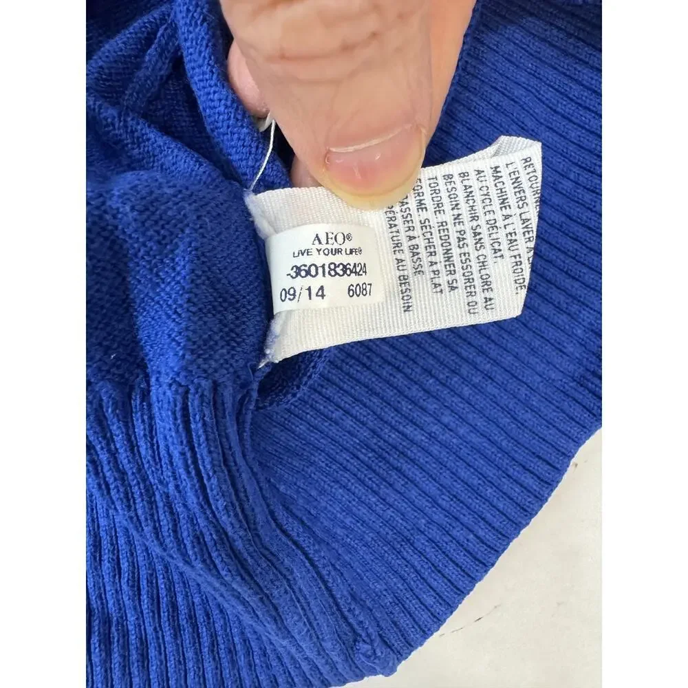 American Eagle Sweater Mens XXL Royal Blue Lightweight Logo V-Neck Pullover